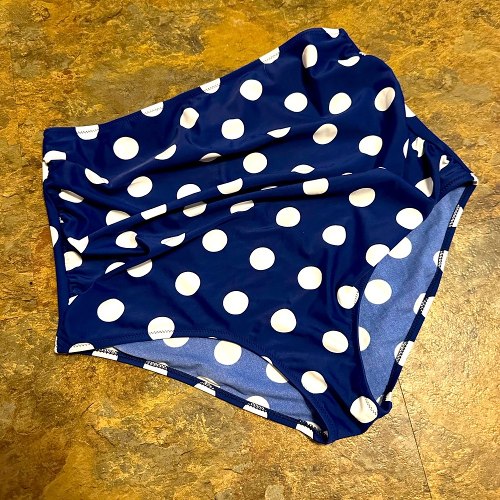 High rise SHEIN womens bathing suit bottom polka dot navy swim 3XL fits like 2XL
